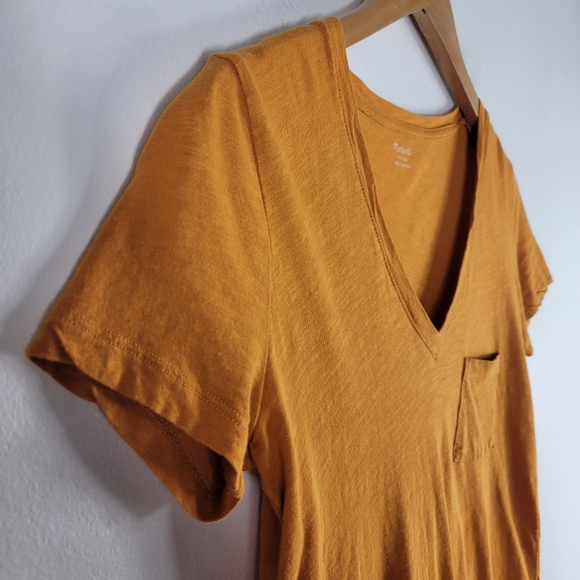 Madewell Whisper Cotton Short Sleeve V Neck Pocket Front Tee Shirt - Picture 2 of 8